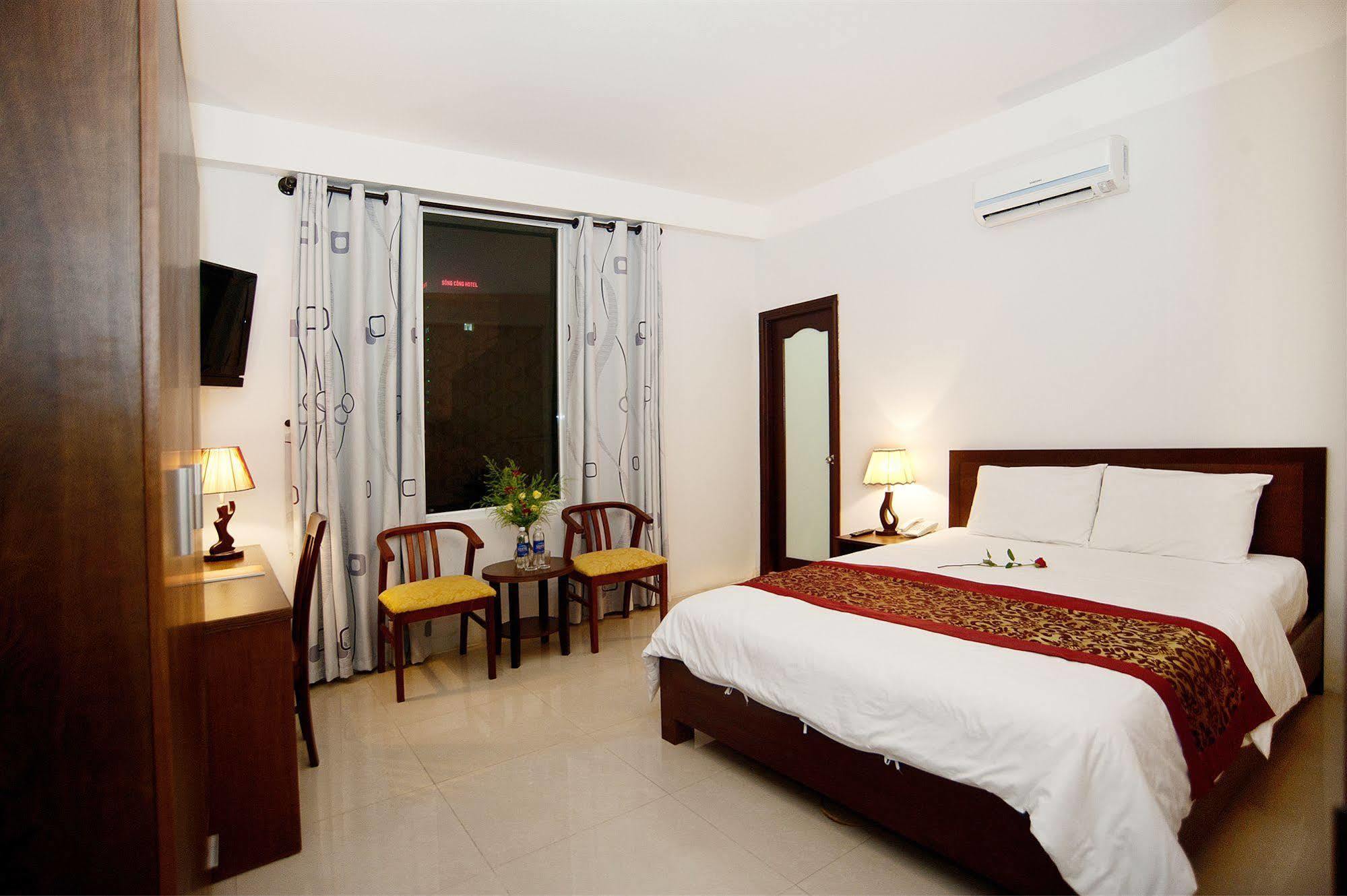 Bin Star Hotel Da Nang Buitenkant foto